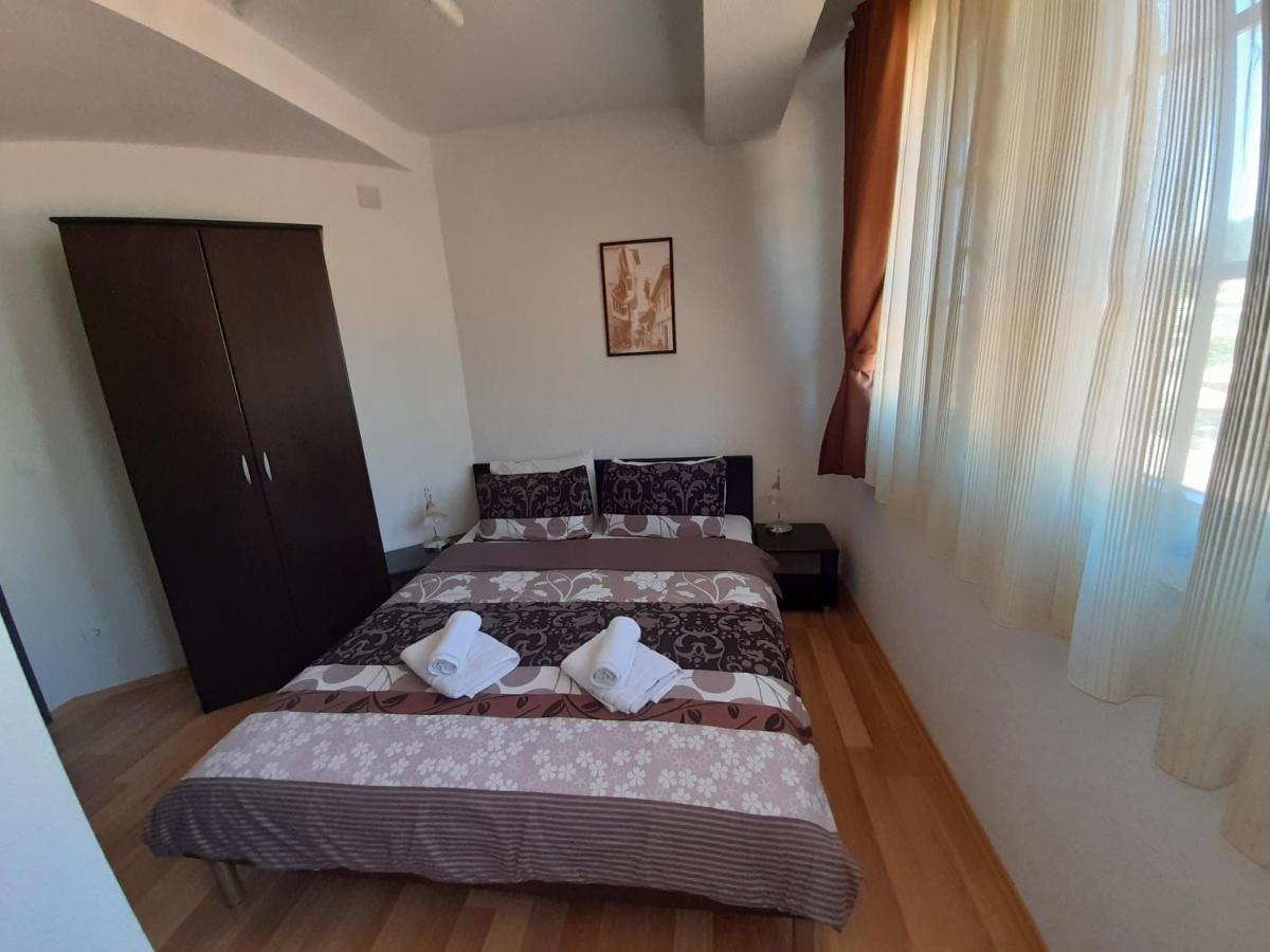 House Meri Ohrid Extérieur photo